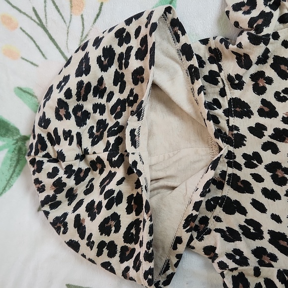 Garanimals 2T Hoodie Sweater - Picture 2 of 8